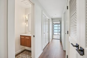 Splash Floating Home Hallway